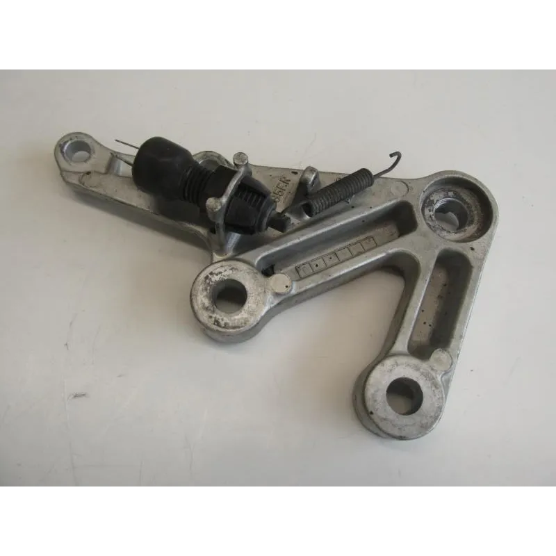 Platine avant droite SUZUKI GSXR 1000 2001-2002