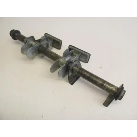 Axe de roue arriere SUZUKI GSF 600 1995-1999 BANDIT