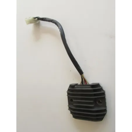 Regulateur charge batterie YAMAHA FZS 600 1998-2001 FAZER