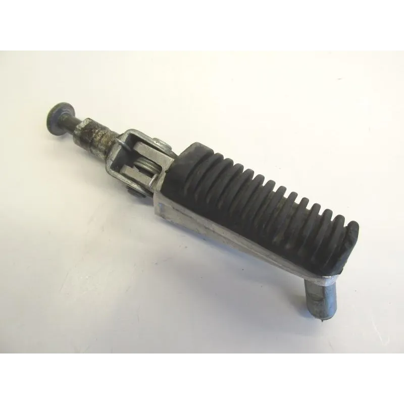 Repose pieds avant droit YAMAHA FZS 600 1998-2001 FAZER