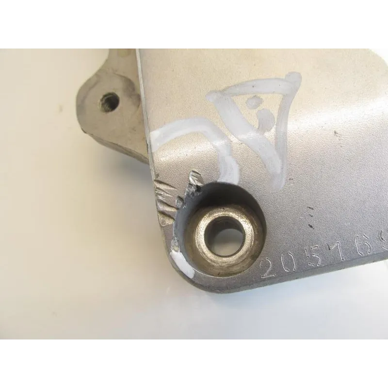 Berceau cadre avant droit HONDA CB 600 F 2000-2001 HORNET S
