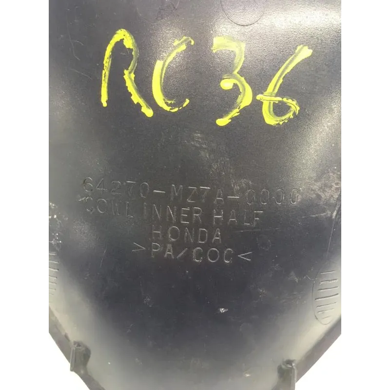 Cache carenage centrale sabot HONDA VFR F 750 1994-1997