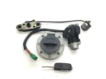 Jeu de serrure contacteur a cle SUZUKI SV 650 S 1999-2002