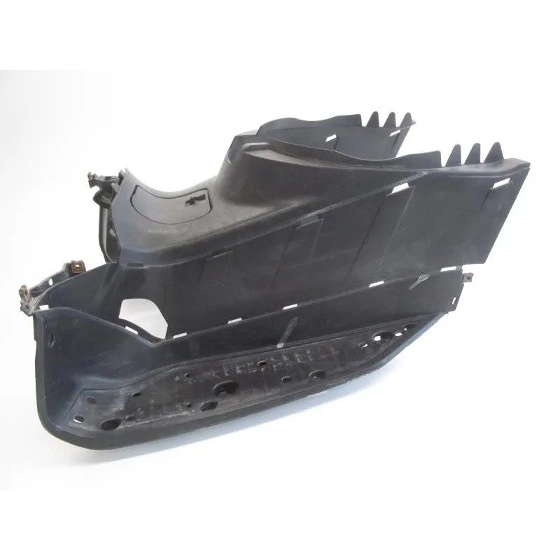 Plancher marche pied YAMAHA YPR 125 2006-2009 XMAX