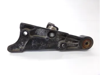 Platine et repose pieds arriere droit YAMAHA VMAX 1200 1993-2007