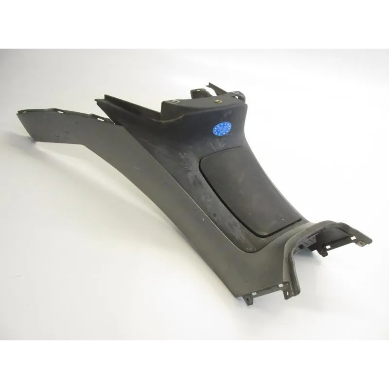 Cache carenage centrale marche pieds plancher PIAGGIO MP3 125 2006-2008