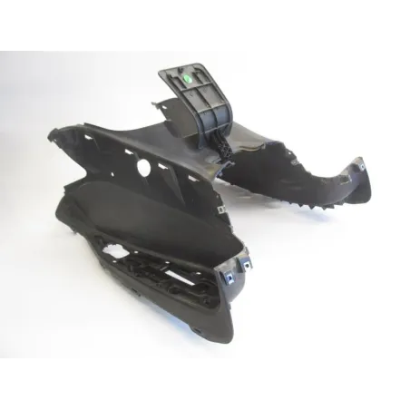 Plancher marche pied YAMAHA YPR 125 2010-2013 XMAX