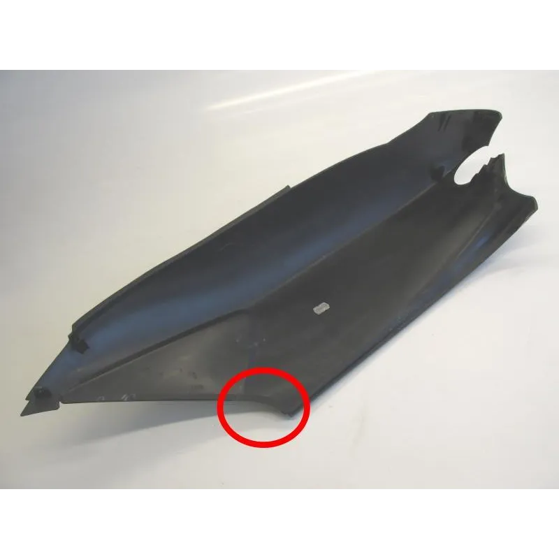 Cache carenage coque arriere droit MBK YP 125 2007-2009 SKYLINER