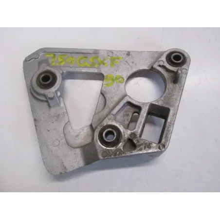 Platine avant droite SUZUKI GSX F 750 1989-1997