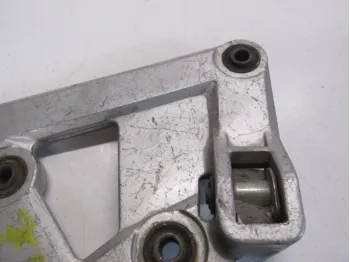 Platine avant gauche SUZUKI GSX F 750 1989-1997
