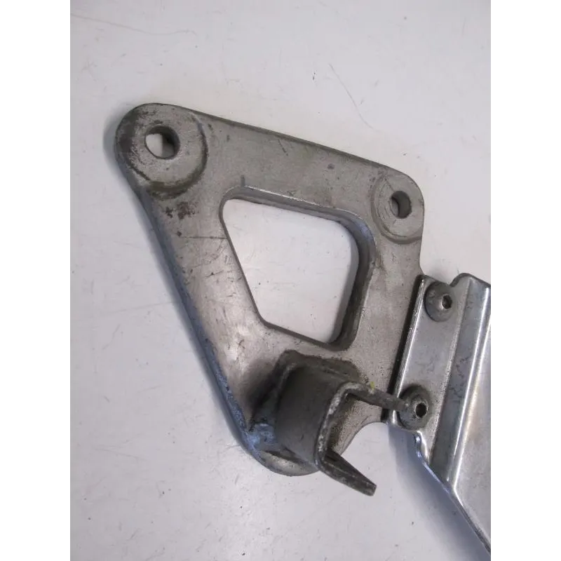 Platine avant gauche SUZUKI GS 500 E 1989-1996