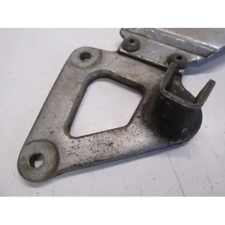 Platine avant gauche SUZUKI GS 500 E 1989-1996