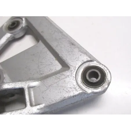 Platine avant gauche SUZUKI GSX F 750 1989-1997