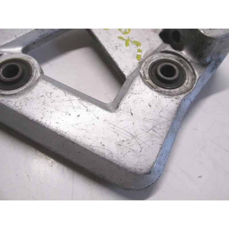 Platine avant gauche SUZUKI GSX F 750 1989-1997