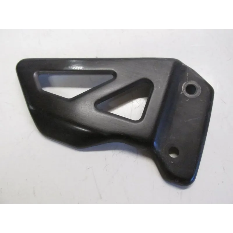 Protection repose pied droit SUZUKI GSXR 1000 2001-2002