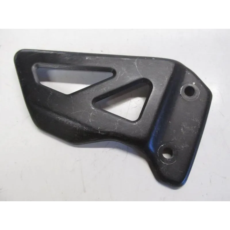 Protection repose pied droit SUZUKI GSXR 1000 2001-2002