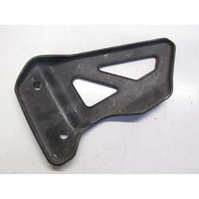 Protection repose pied droit SUZUKI GSXR 1000 2001-2002