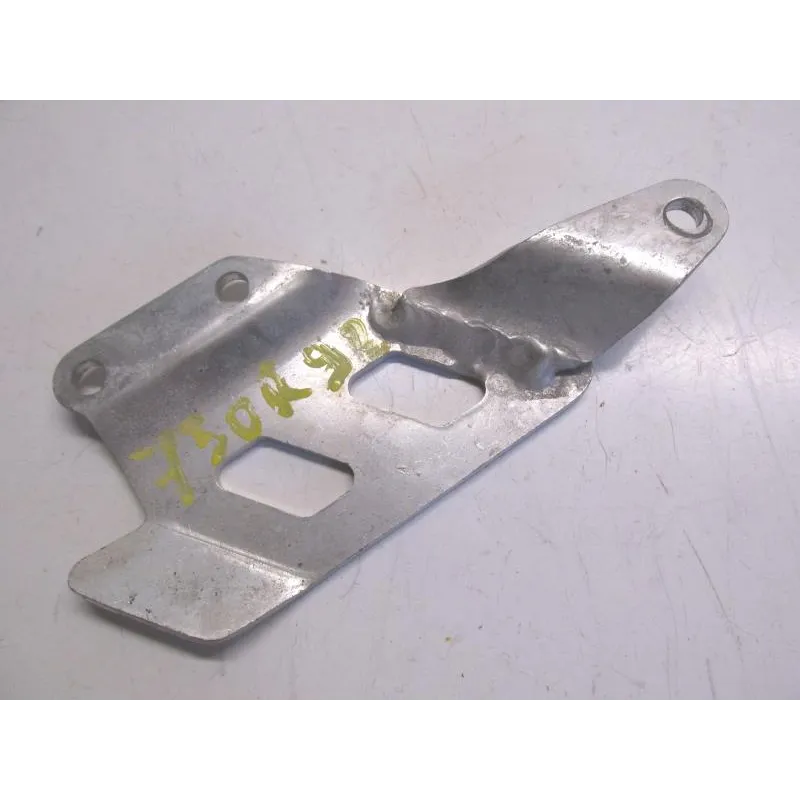 Protection repose pied droit SUZUKI GSXR 750 1992-1995