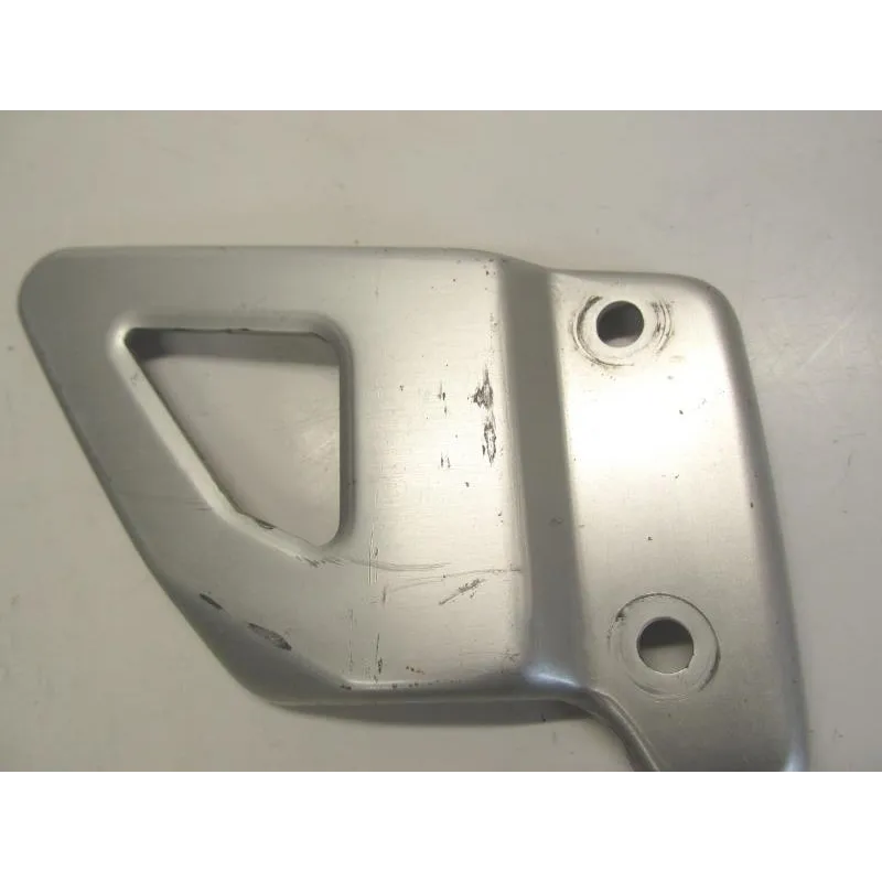 Protection repose pied droit SUZUKI GSXR 750 1996-1999