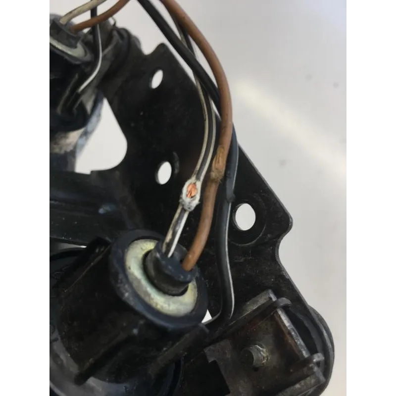 Feu arriere SUZUKI SV 650 S 1999-2002