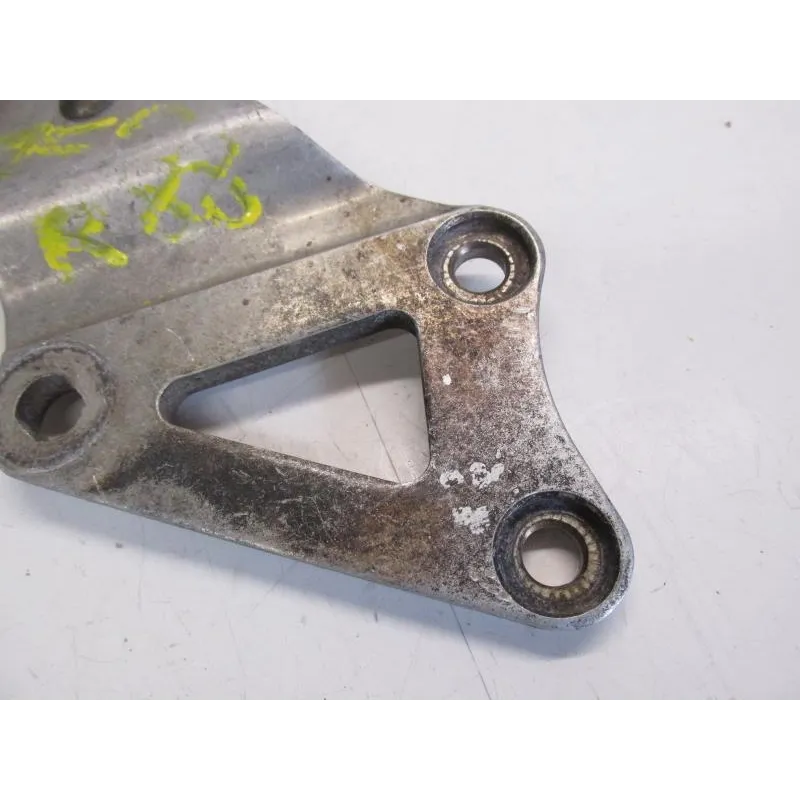 Platine avant droite SUZUKI GSXR 750 1988-1989