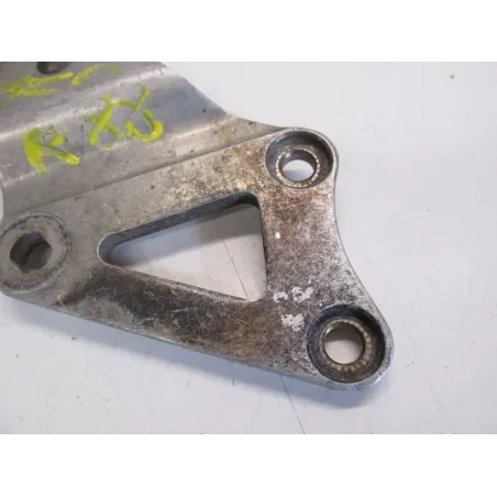 Platine avant droite SUZUKI GSXR 750 1988-1989