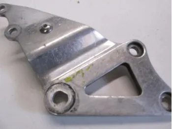 Platine avant droite SUZUKI GSXR 750 1988-1989