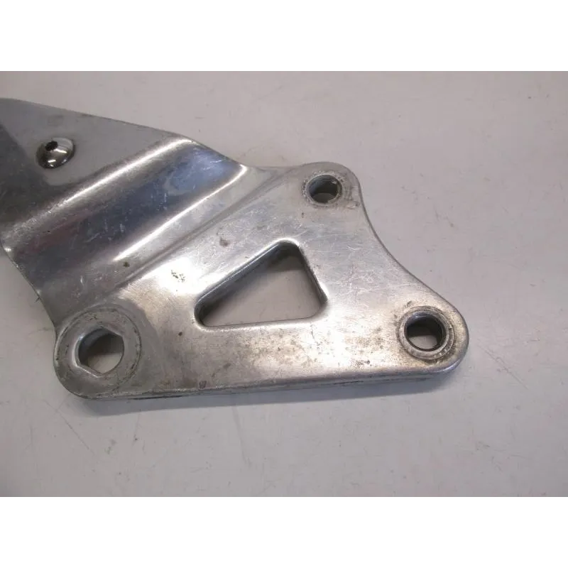 Platine avant droite SUZUKI GSXR 1100 1989-1990