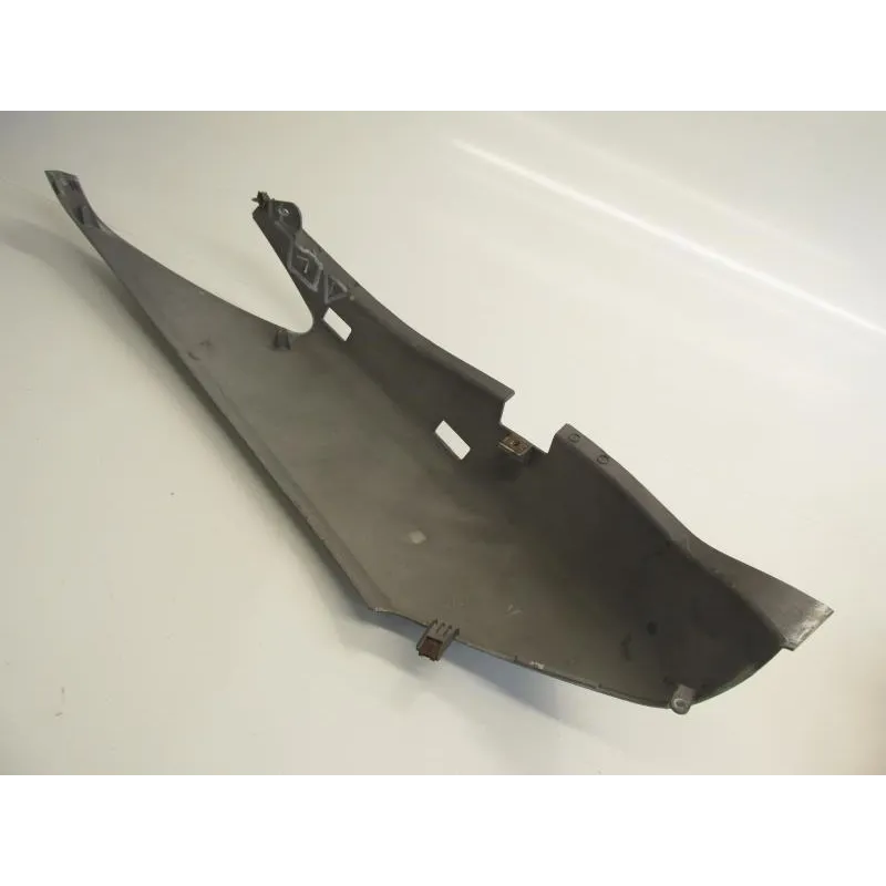 Cache carenage coque arriere gauche YAMAHA YPR 125 2006-2009 XMAX