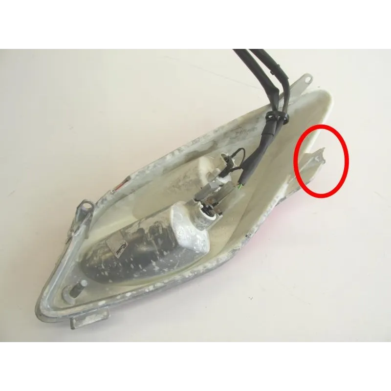 Feu arriere YAMAHA YPR 125 2006-2009 XMAX