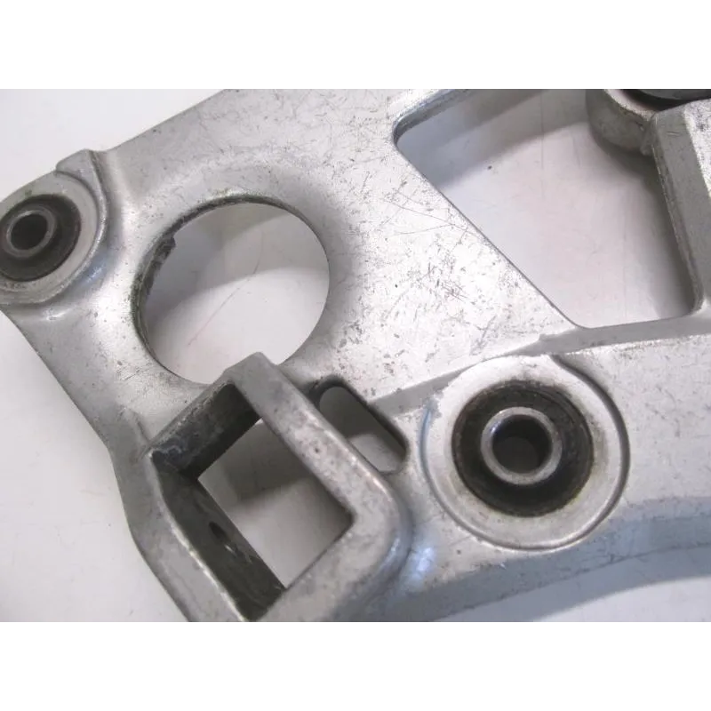 Platine avant droite SUZUKI GSX F 750 1989-1997