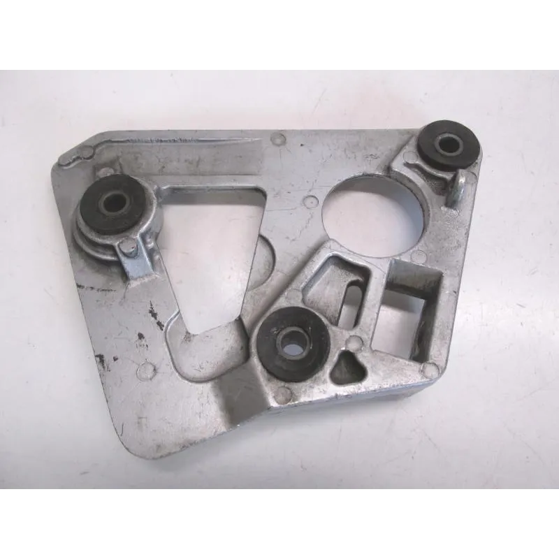 Platine avant droite SUZUKI GSX F 750 1989-1997