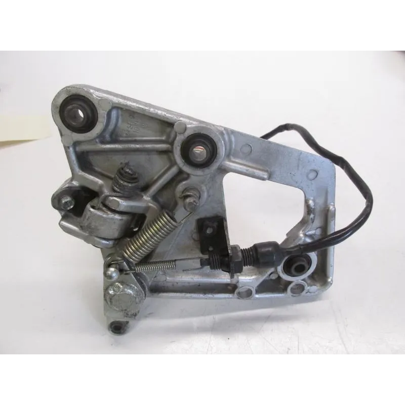 Platine avant droite SUZUKI GSX 1100 F 1988-1993