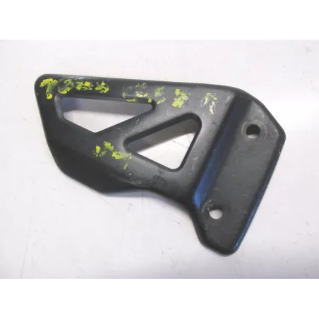 Protection repose pied droit SUZUKI GSXR 1000 2001-2002