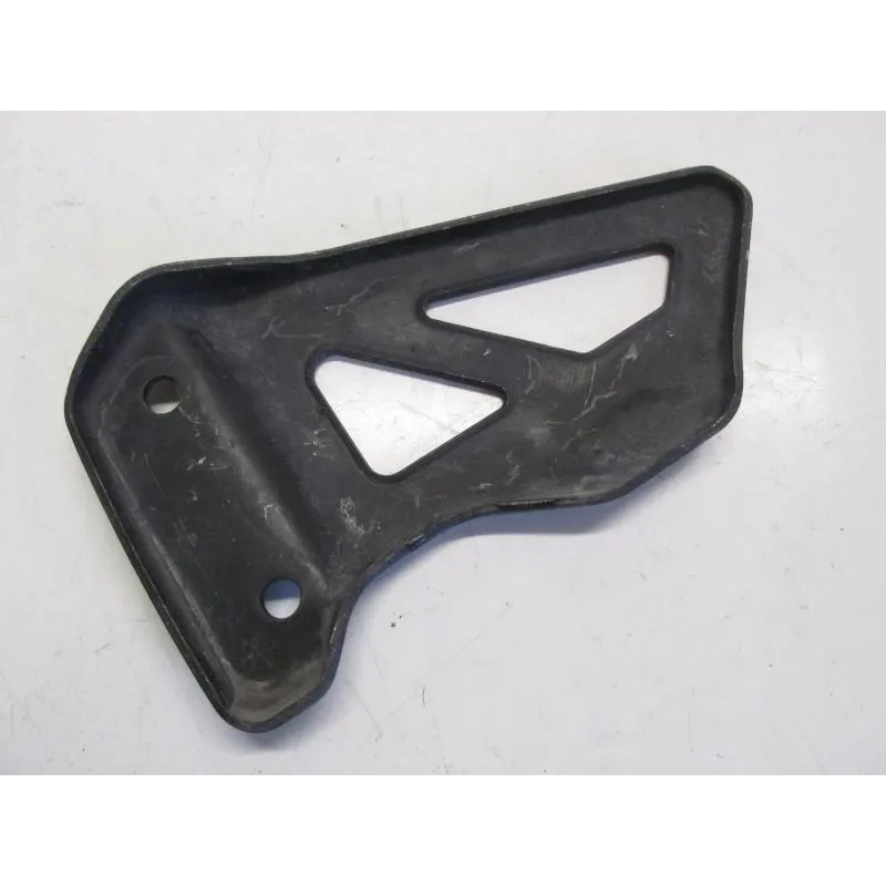 Protection repose pied droit SUZUKI GSXR 1000 2001-2002