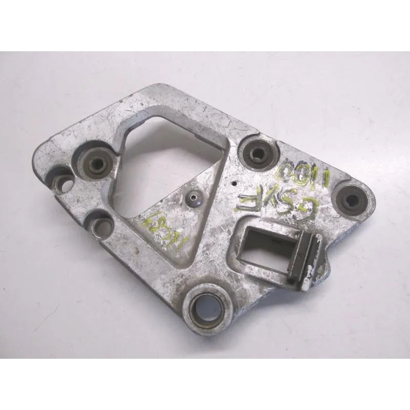 Platine avant droite SUZUKI GSX 1100 F 1988-1993