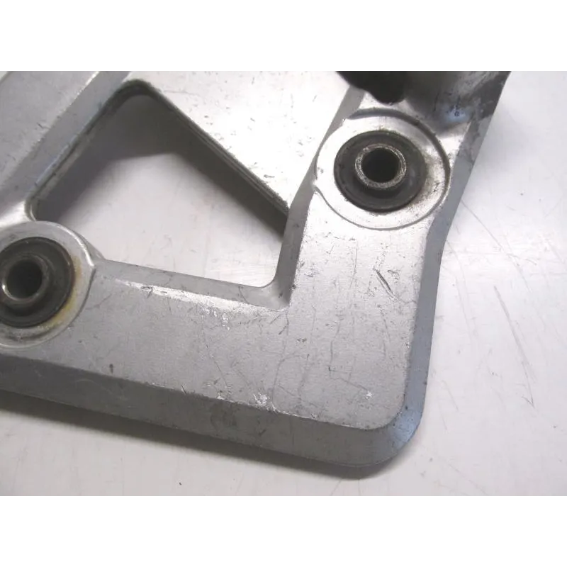 Platine avant gauche SUZUKI GSX F 750 1989-1997