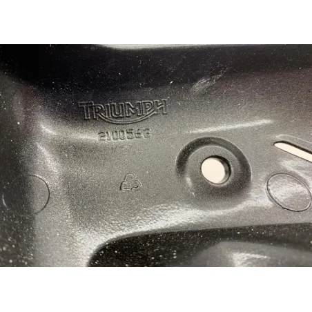 Cache carenage ecope gauche TRIUMPH STREET TRIPLE 675 2007-2011