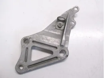 Platine avant droite SUZUKI GSXR 1100 1989-1990