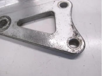 Platine avant droite SUZUKI GSXR 1100 1989-1990