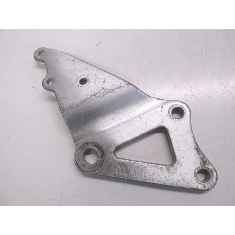 Platine avant droite SUZUKI GSXR 1100 1989-1990