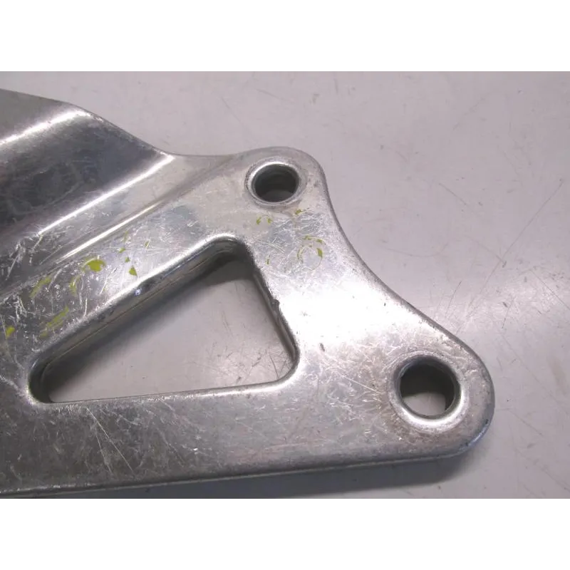 Platine avant droite SUZUKI GSXR 1100 1989-1990