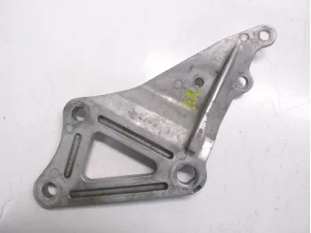 Platine avant droite SUZUKI GSXR 1100 1989-1990