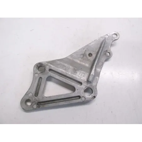 Platine avant droite SUZUKI GSXR 1100 1989-1990