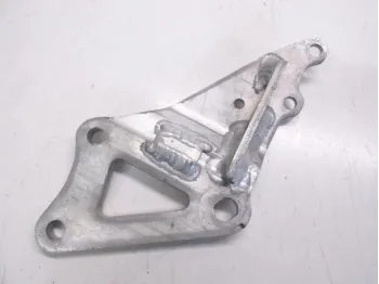Platine avant droite SUZUKI GSXR 1100 1989-1990