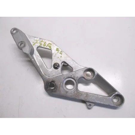 Platine avant droite SUZUKI GSXR 750 1992-1995