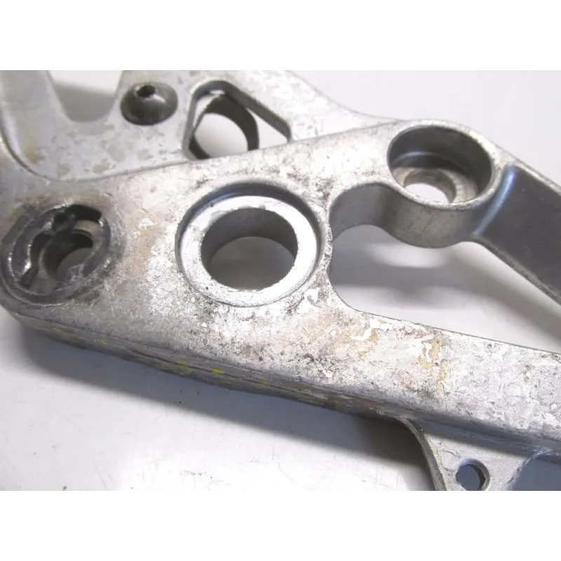 Platine avant droite SUZUKI GSXR 750 1992-1995