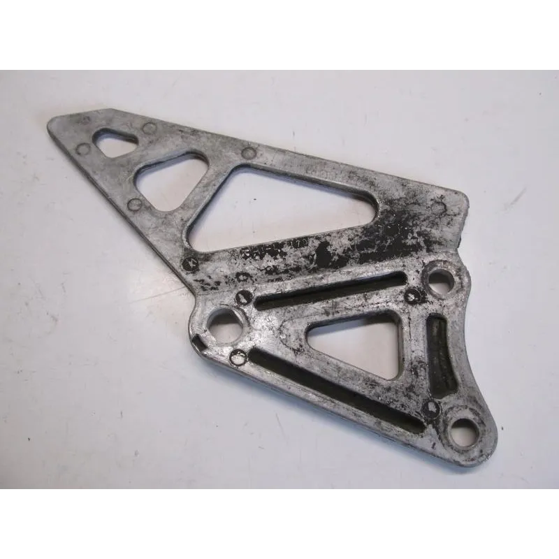 Platine avant gauche SUZUKI GSXR 1100 1989-1990