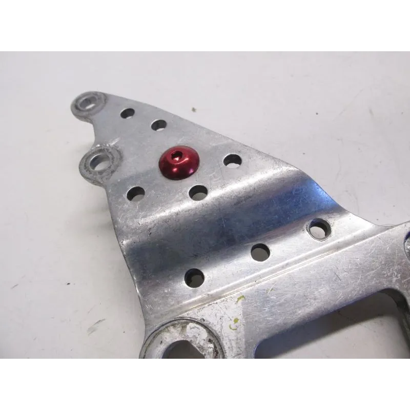 Platine avant droite SUZUKI GSXR 750 1988-1989