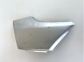 Cache carenage sous selle gauche HONDA CB 400 N 1978-1983